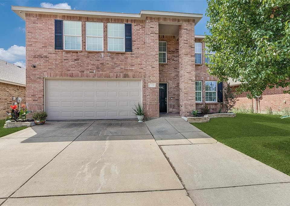 1st image of 1309 Haley Ln