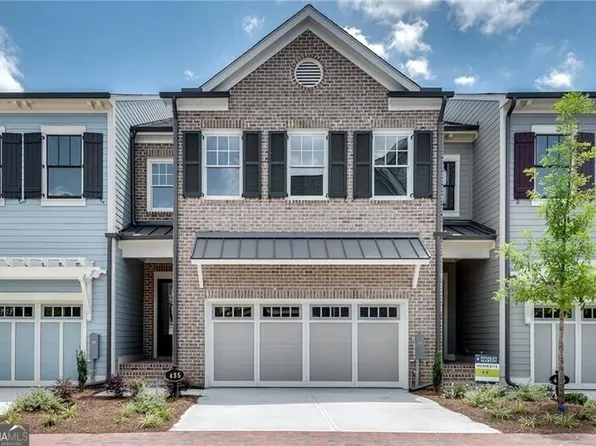 435 Maplewood Dr, Roswell, GA 30075