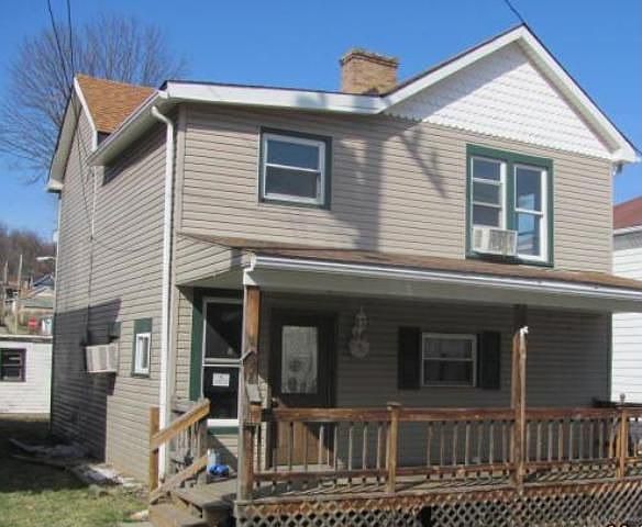1st image of 808 Daniels St