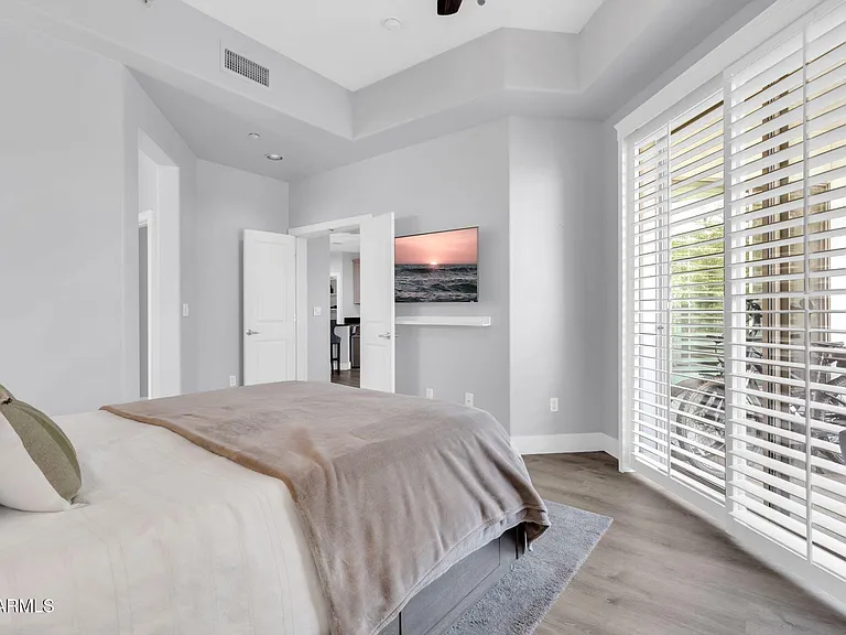 945 E Playa Del Norte Dr #2005 — Photo 32