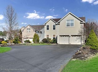 46 Pension Rd, Manalapan, NJ 07726