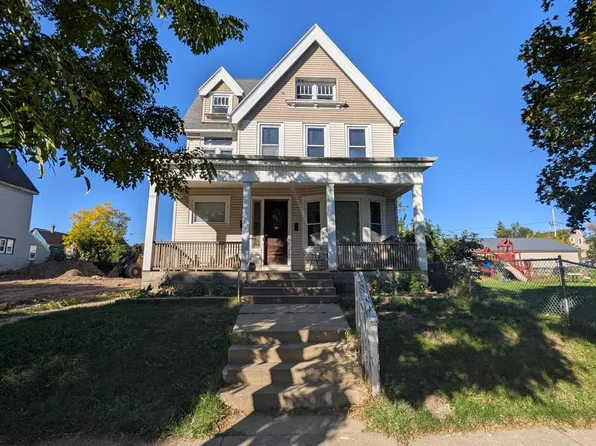 2545 North 11th STREET, Milwaukee, WI 53206