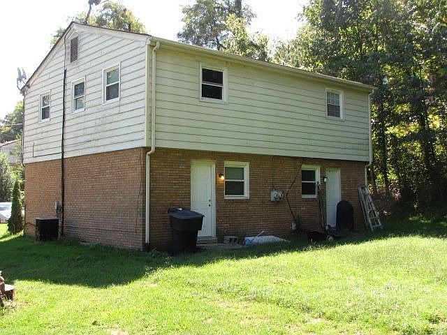 2nd image of 6158 Darby Rd #6160