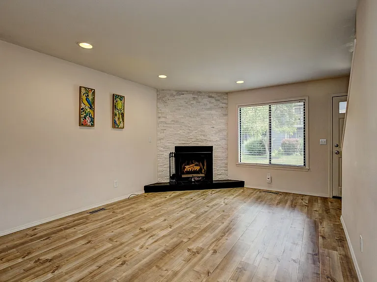 3036 S Betsy Ross Ln — Photo 10
