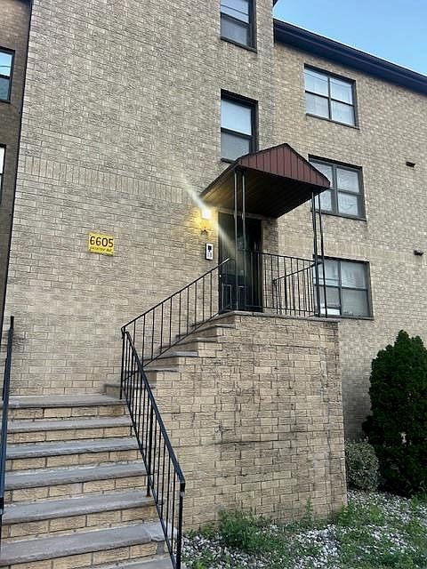 1st image of 6605 Granton Ave APT A5