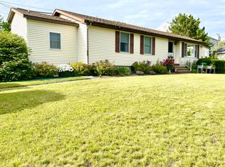 12 Tracy Rd, Northeast Harbor, ME 04662