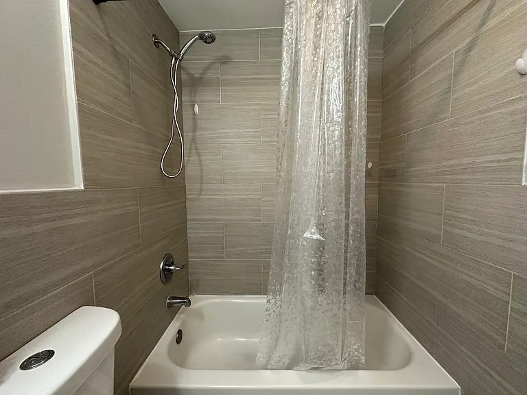 6424 Marsden St #3 — Photo 10