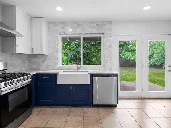 1401 Meadowmear Dr, Austin, TX 78753
