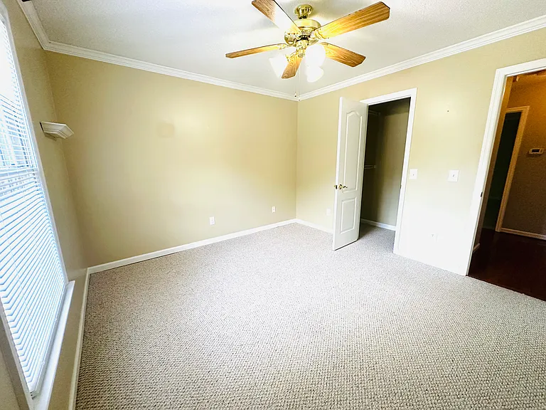 101 Foxwatch Cir — Photo 17
