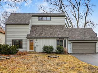 1307 Kassan Dr, South Saint Paul, MN 55075