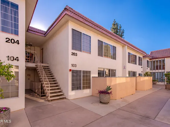 18640 Collins St APT 103, Tarzana, CA 91356