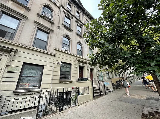 Rented by Corcoran | media 33