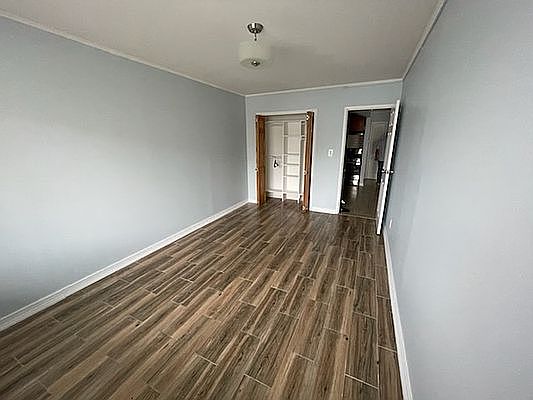 4th image of 24-20 31st St #2A