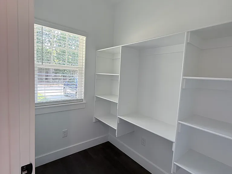 4 McHugh Ln — Photo 11