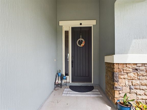 4th image of 85376 Champlain Dr