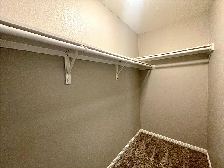 1207 W North Loop Blvd #A — Photo 26