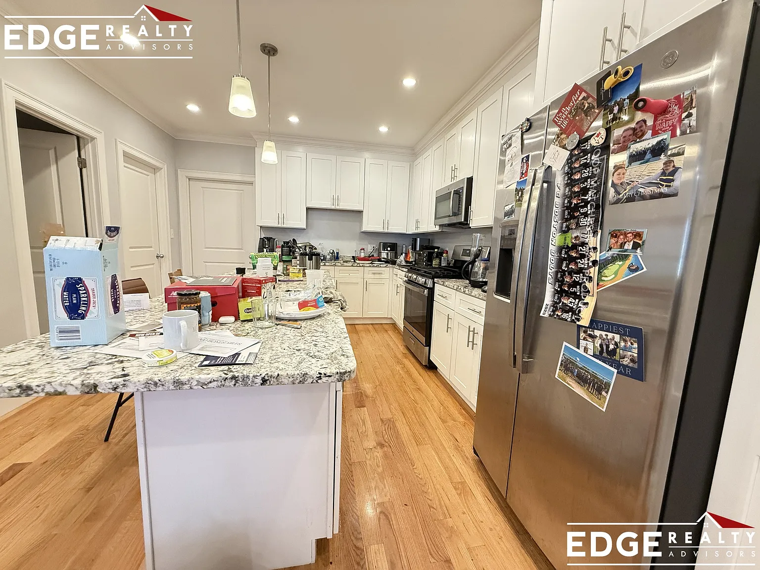 5 bed, 2000 sqft, $6,000 — Photo 2