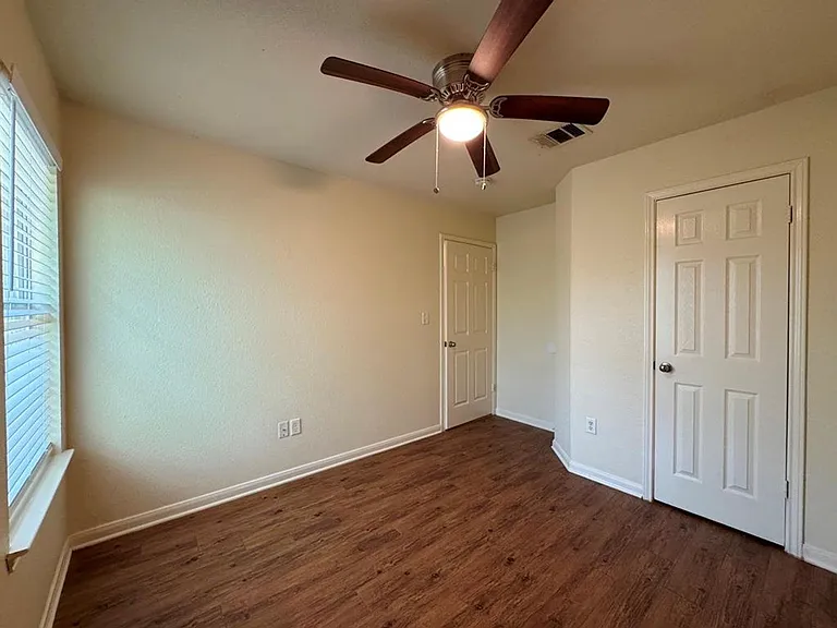 7309 Ritchie Dr — Photo 16