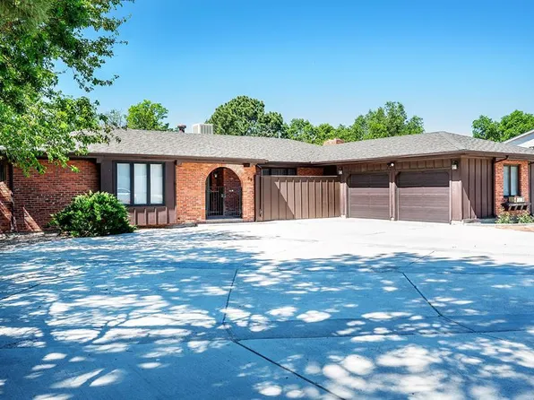 59 Villa Dr, Pueblo, CO 81001