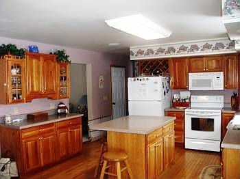 4th image of 103 Josephs Dr