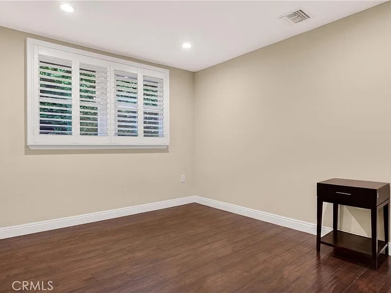 10855 Oro Vista Ave — Photo 18