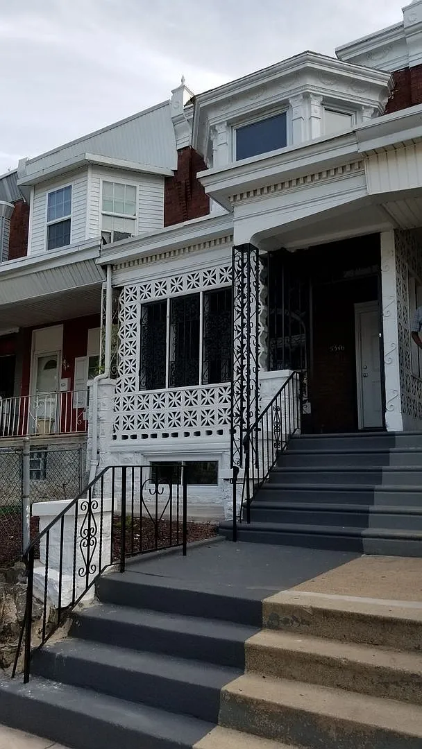 Beautiful four bedroom in prime West Philadelphia location — Photo 2