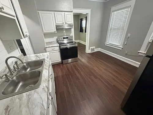 Floor plan 1954 S 70th St