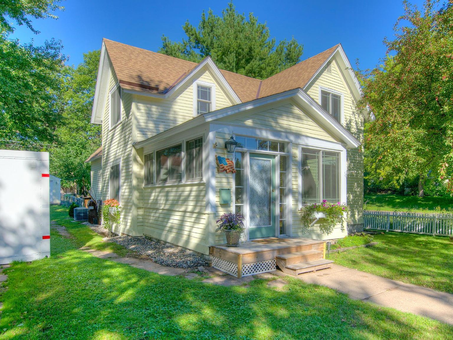 388 5th St N, Bayport, MN 55003 Zillow