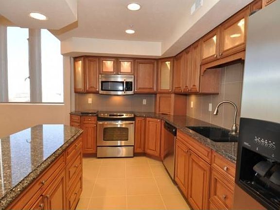 3rd image of 7160 S 29th St Ste 6
