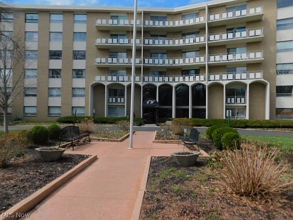 2nd image of 3400 Wooster Rd APT 618