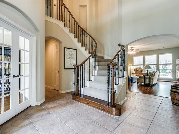 4th image of 4609 Foxglove Ct