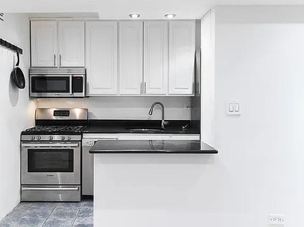 302 East 88th Street image 11 of 15