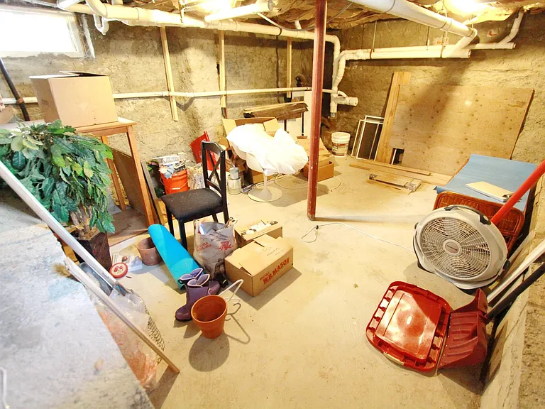 14 Harding St #1 — Photo 9