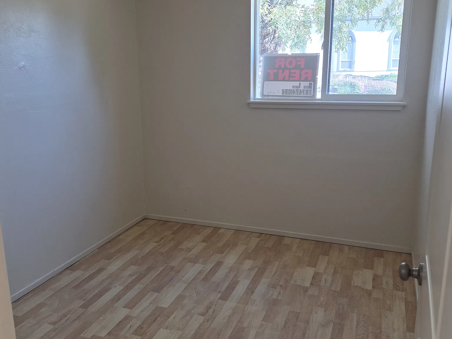 3 bed, 1108 sqft, $2,000 — Photo 3