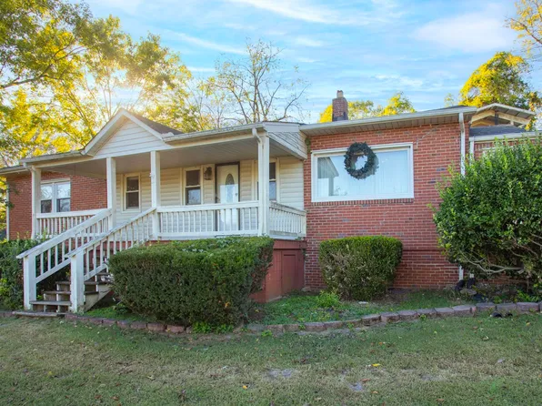 1700 Riverside Rd, Old Hickory, TN 37138