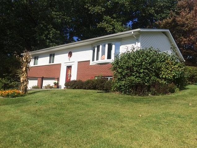 1st image of 4380 Winchester Dr