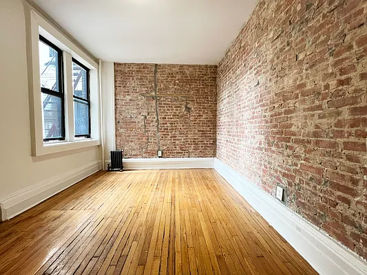 Rented by Bohemia Realty Group | media 1