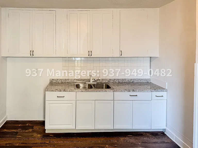 Large kitchen