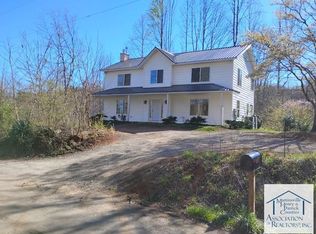 241 Beasley Hollow Ln, Stuart, VA 24171