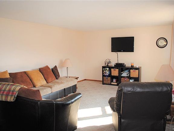 2nd image of 190 Zoerb Ave