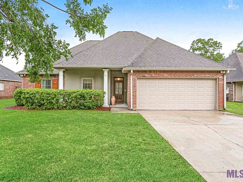 1st image of 13157 Montrose South Dr