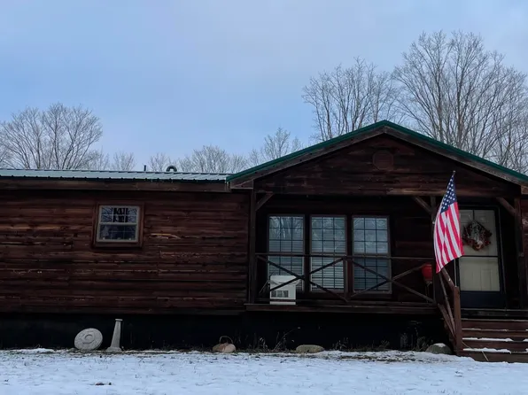 5412 Ken Den Dr, Frederic, MI 49733