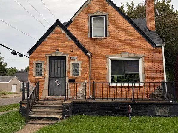 19230 Packard St, Detroit, MI 48234