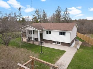 883 Ridge Rd N, Fort Erie, ON L0S 1N0