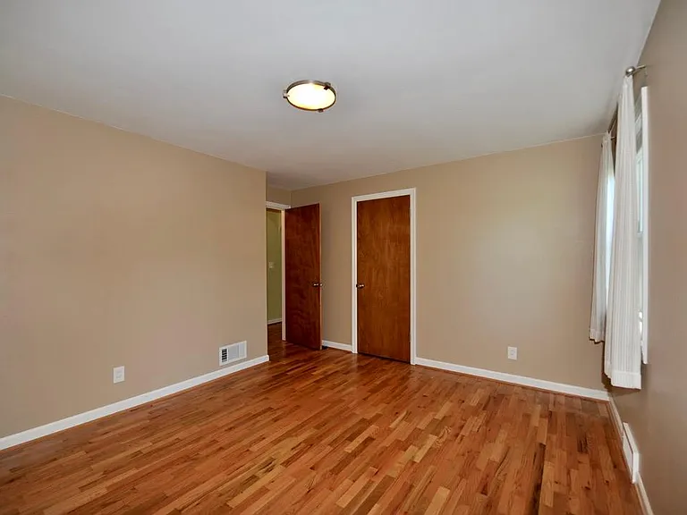 1223 E Saint Maries Ave — Photo 20