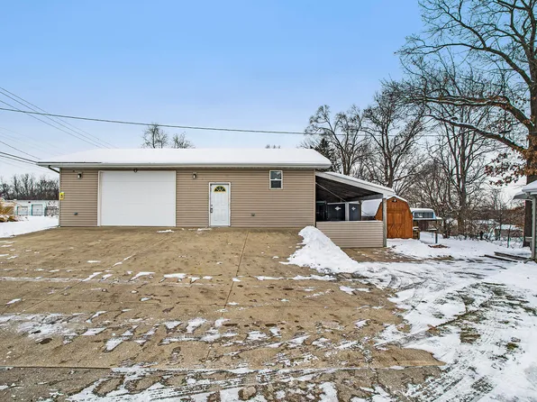 448 Richfield Ave, Springfield, MI 49037