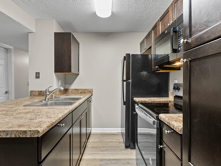 The Reserve at Cove Spring — Photo 10