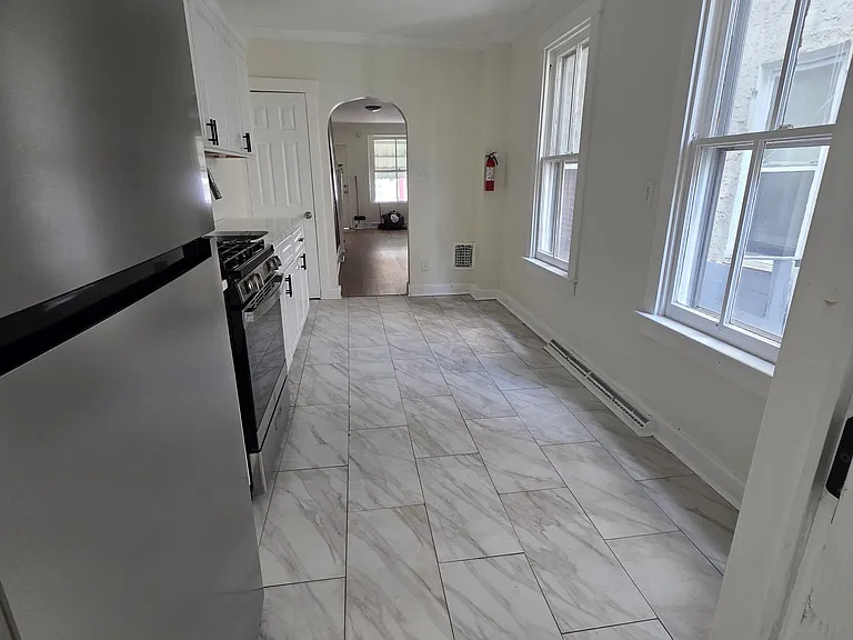 745 Birch St — Photo 8