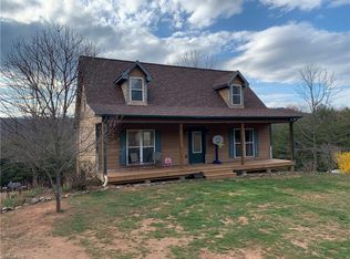 765 Staghorn Rd, Purlear, NC 28665