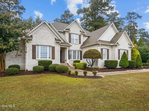 900 Chesapeake Place, Greenville, NC 27858